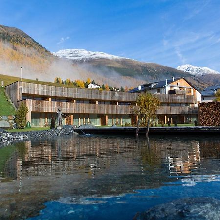 Relais & Chateaux In Lain Hotel Cadonau Brail Kültér fotó