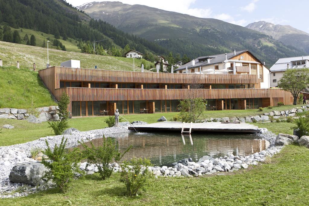 Relais & Chateaux In Lain Hotel Cadonau Brail Kültér fotó